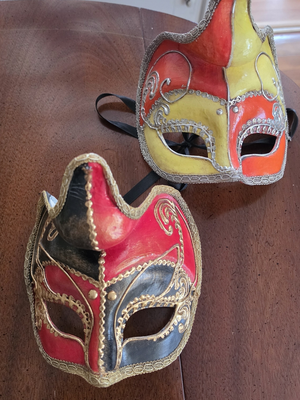 Handcrafted Venetian Masks. Red, Black & Yellow Decorative Masks - Ca' Del Sol